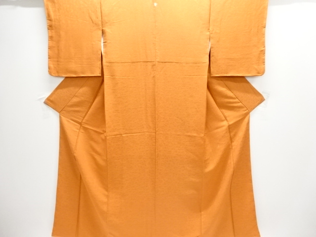 未使用品　牡丹唐草模様織出し一ツ紋色無地着物